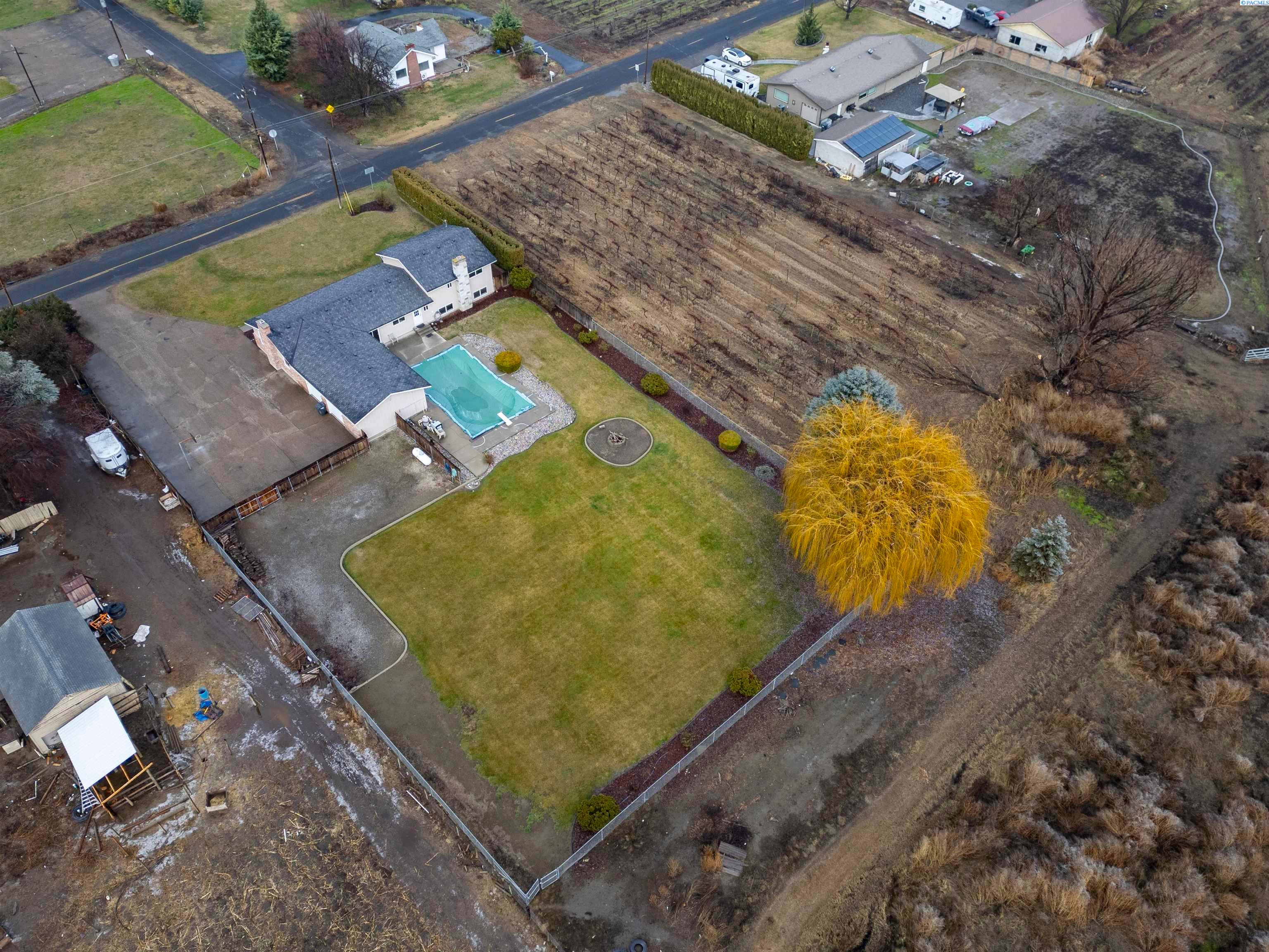 Grandview, Washington, 98930, United States, 4 Bedrooms Bedrooms, ,3 BathroomsBathrooms,Residential,For Sale,2007847