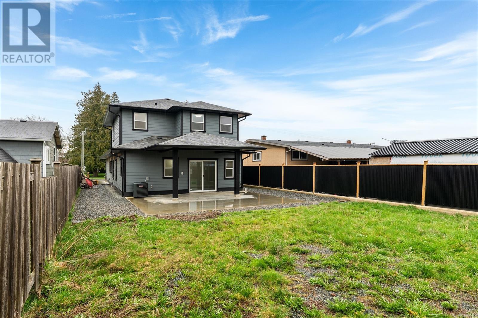 DUNCAN, British Columbia, V9L 4B4, CA, 4 Bedrooms Bedrooms, ,4 BathroomsBathrooms,Residential,For Sale,1910827