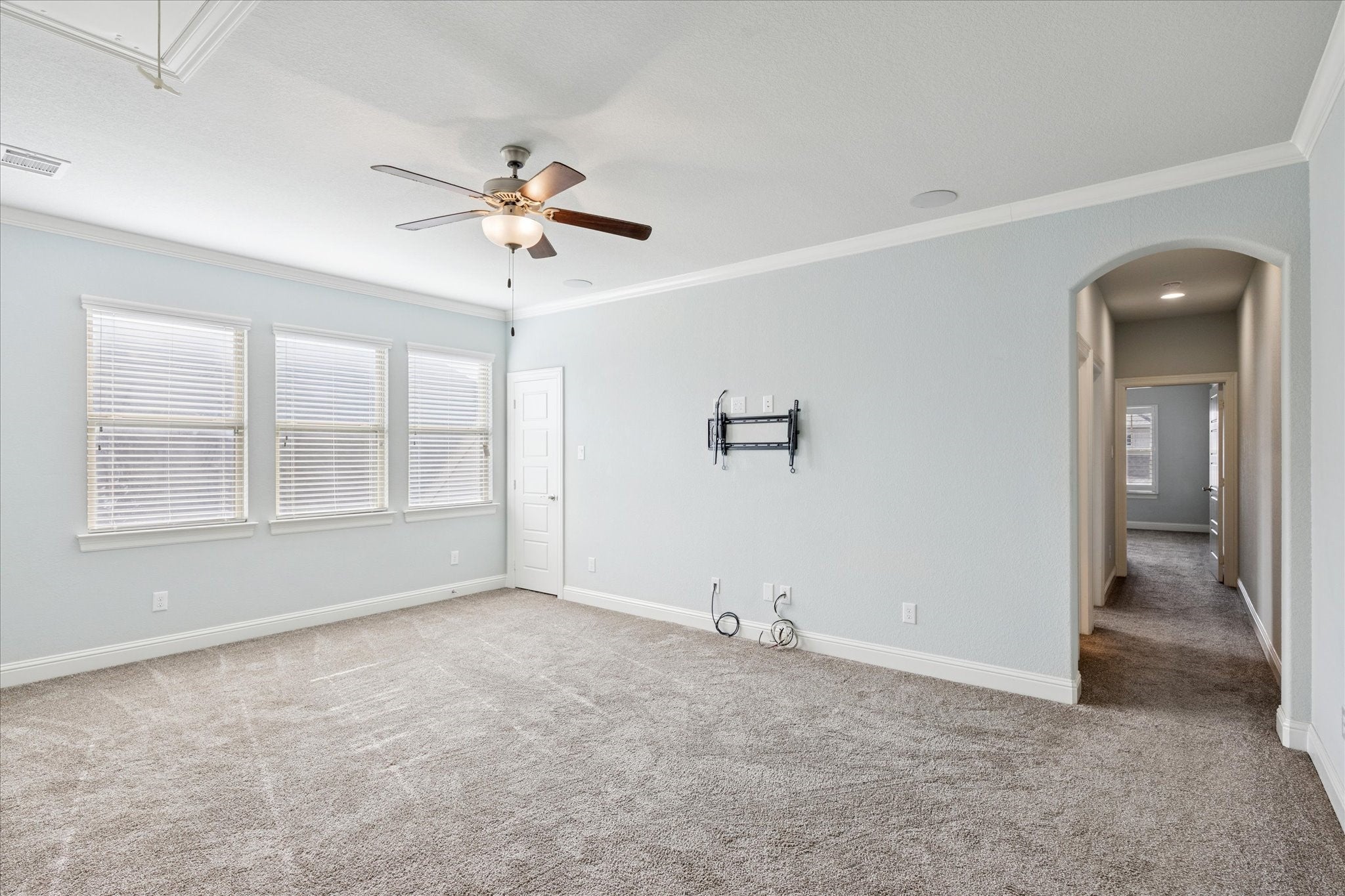 North Richland Hills, Texas, 76182, United States, 4 Bedrooms Bedrooms, ,3 BathroomsBathrooms,Residential,For Sale,2047966
