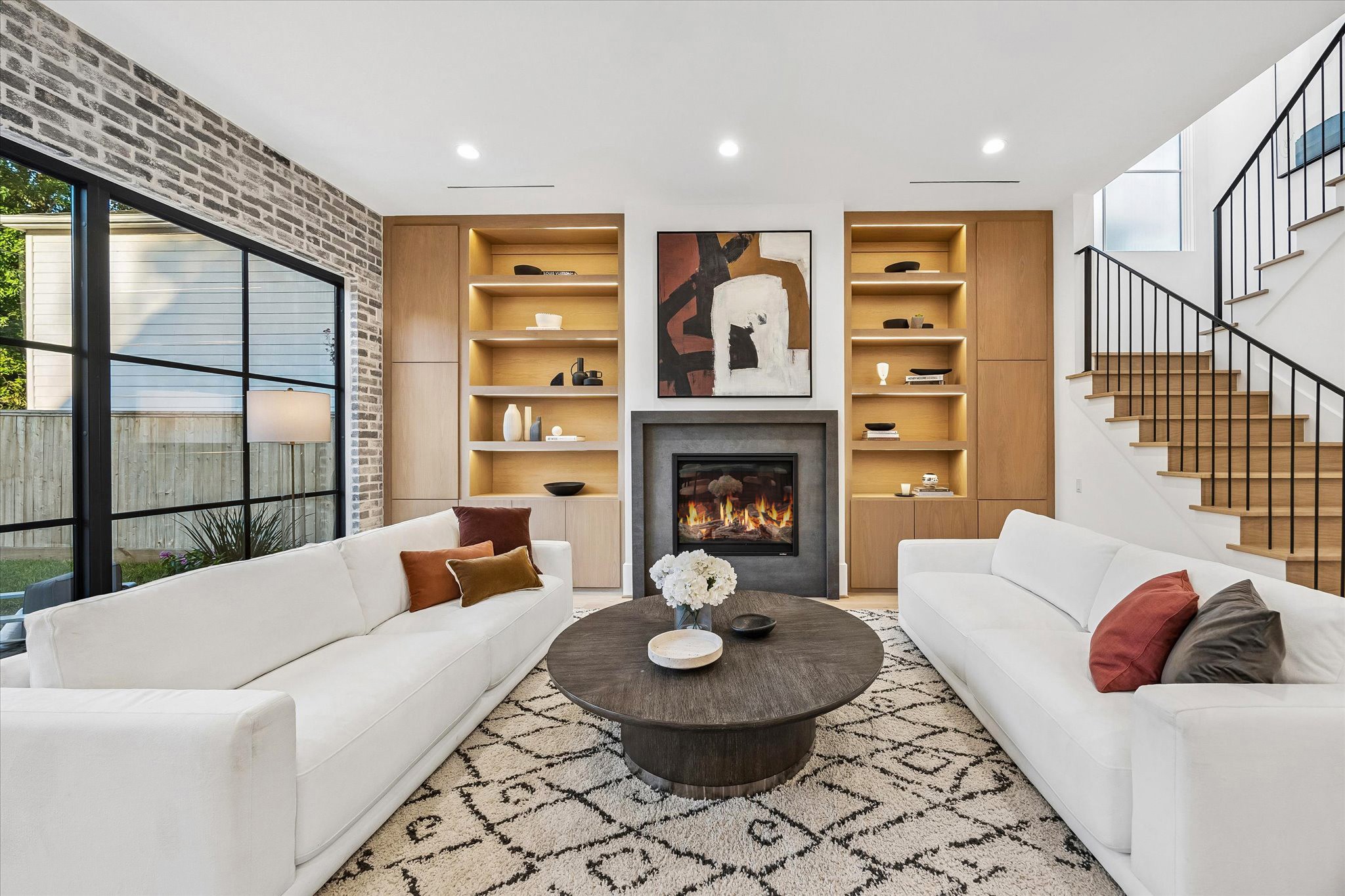  4230 Riley Street - 物件實景