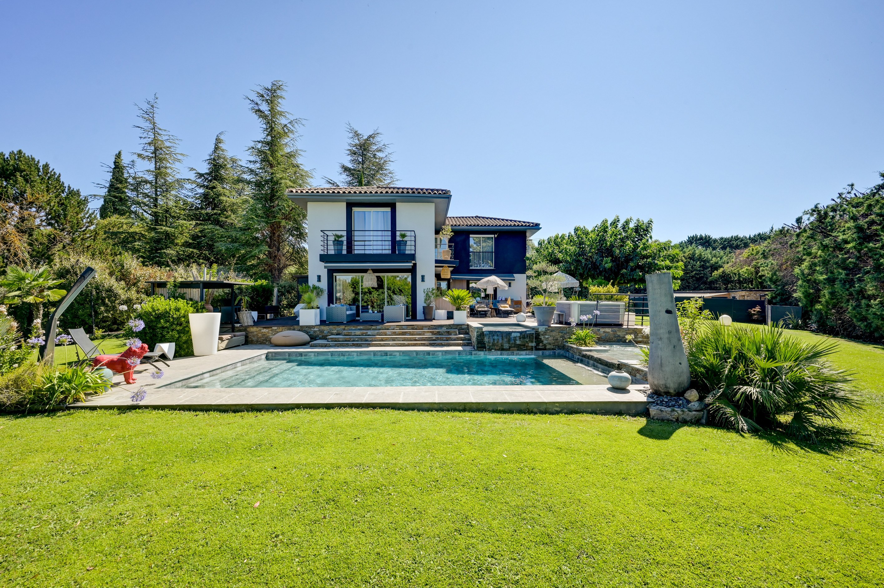  Contemporary Villa with Infinity Pool - 物件實景