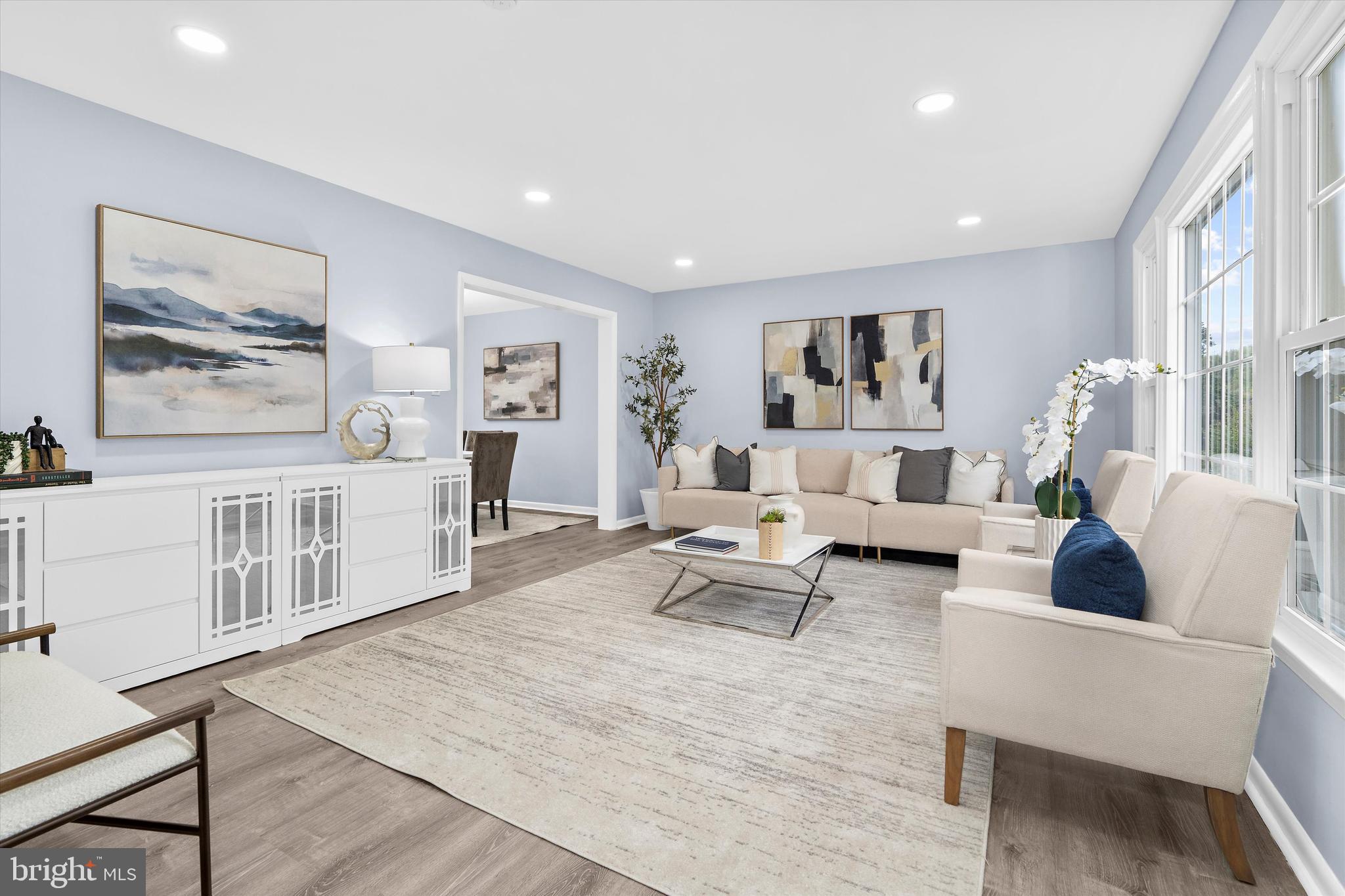 Rockville, Maryland, 20850, United States, 5 Bedrooms Bedrooms, ,5 BathroomsBathrooms,Residential,For Sale,1978251