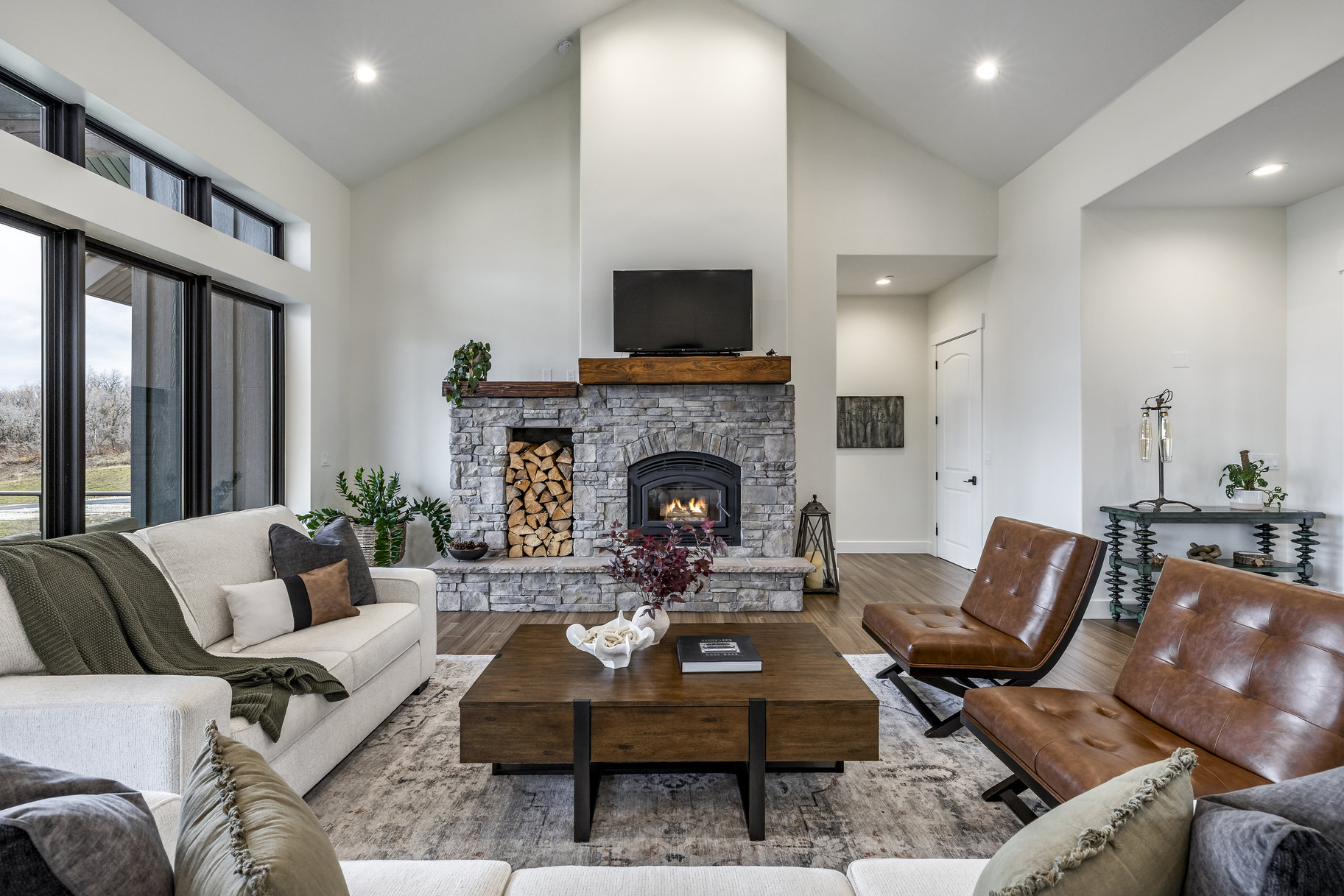  Welcome to a Private Mountain Luxury Retreat on Iconic Old Snowbasin Road - 物件實景