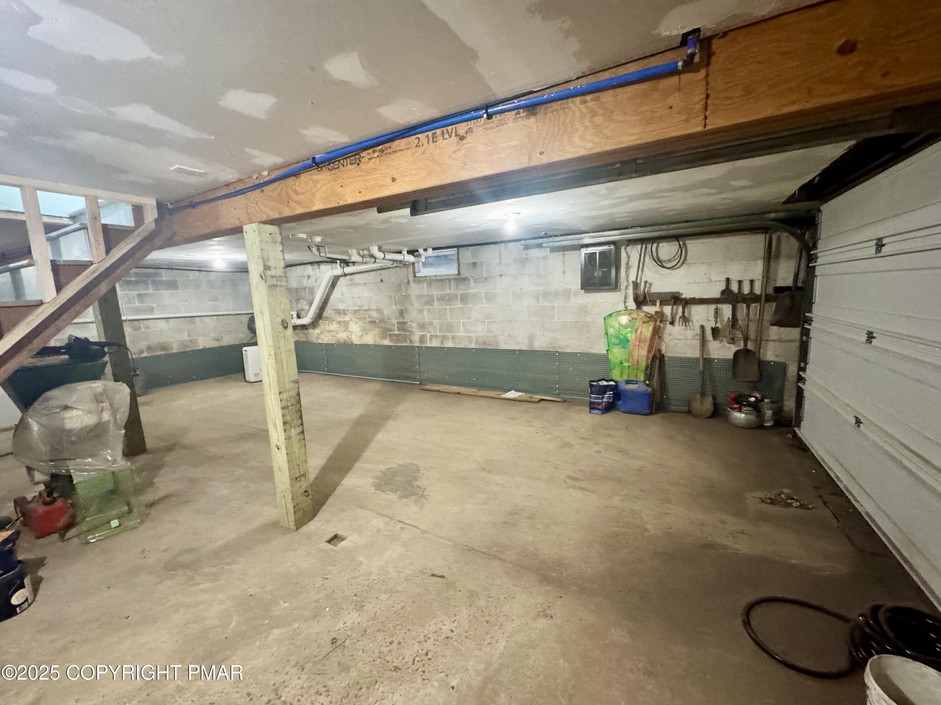 Lake Harmony, Pennsylvania, 18624, United States, 3 Bedrooms Bedrooms, ,2 BathroomsBathrooms,Residential,For Sale,2006106