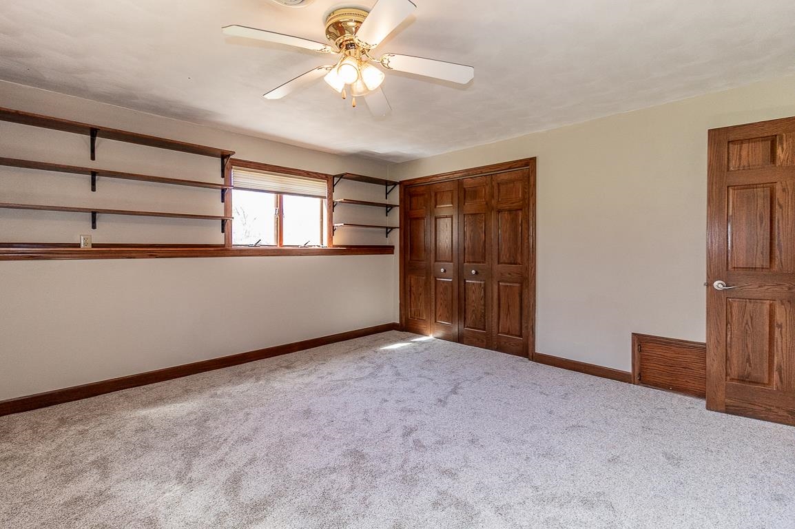 New London, Wisconsin, 54961-8021, United States, 4 Bedrooms Bedrooms, ,2 BathroomsBathrooms,Residential,For Sale,1984435