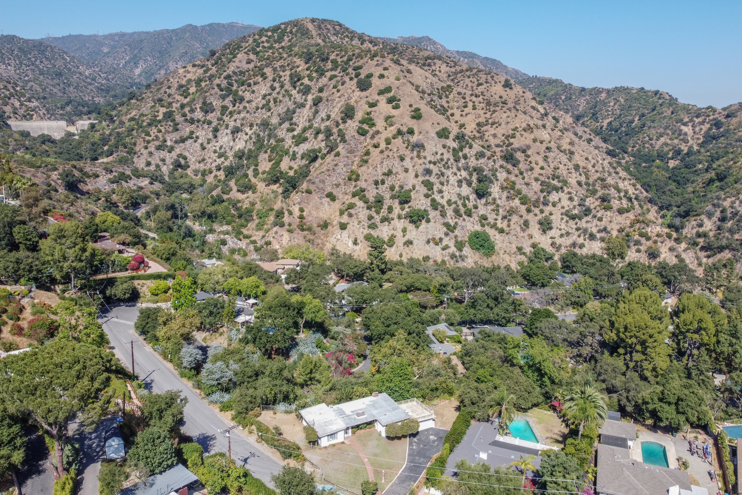  890 Ridgeside Drive - 物件實景