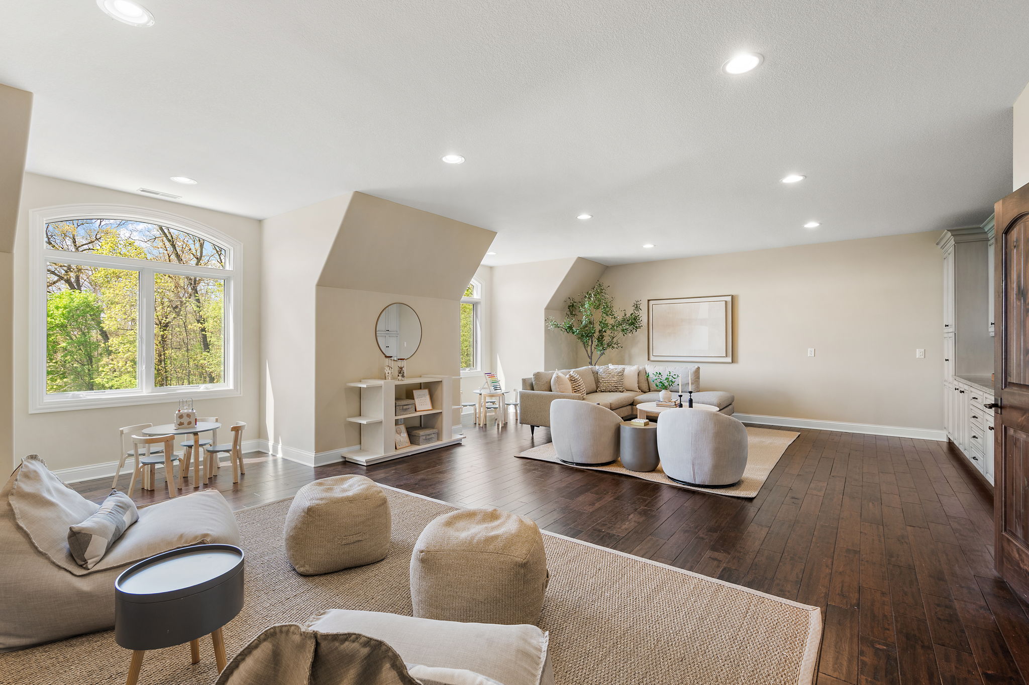  77+ Acre Estate Offering a Blend of Open Ground and Wooded Surroundings - 物件實景