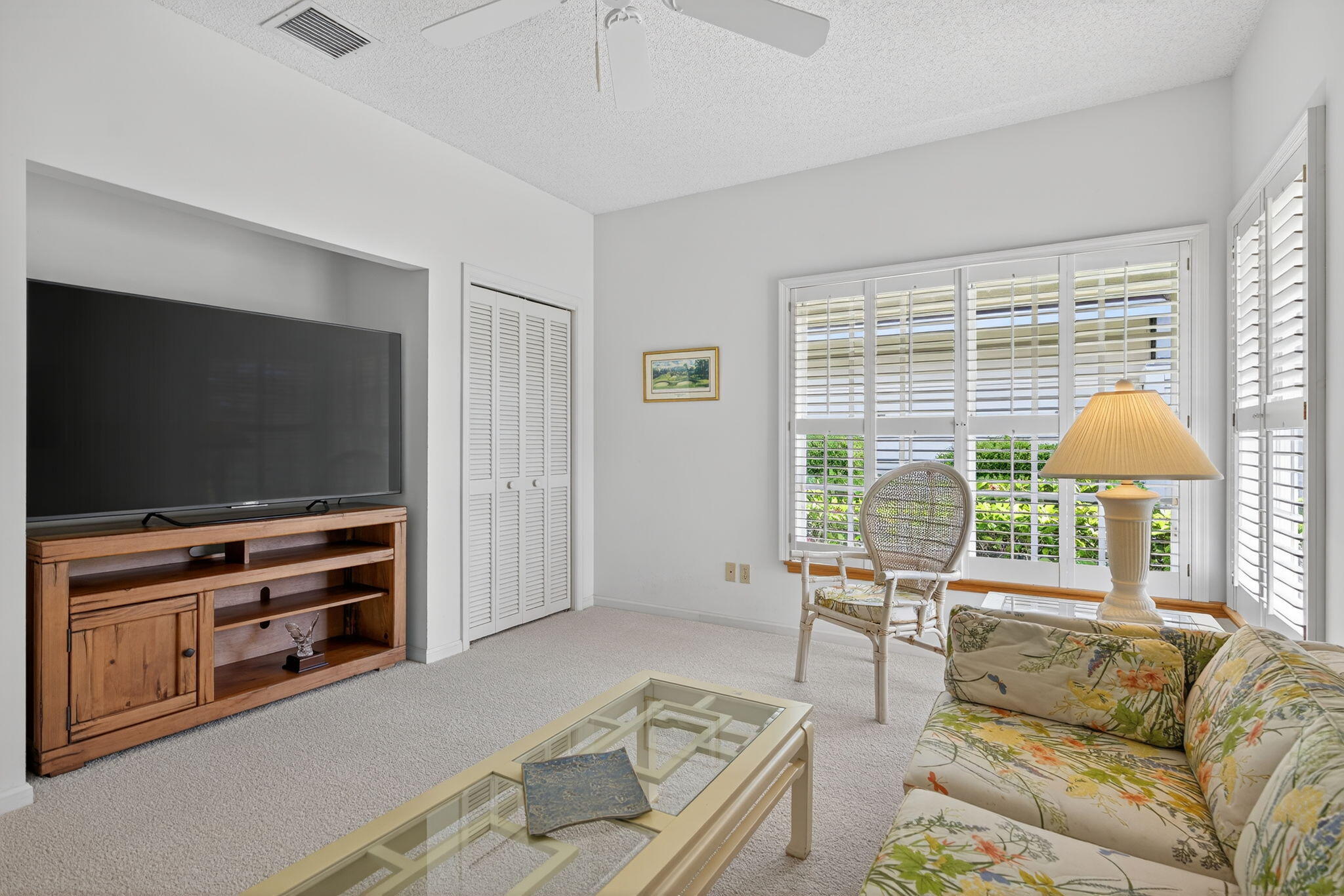 Stuart, Florida, 34997, United States, 3 Bedrooms Bedrooms, ,2 BathroomsBathrooms,Residential,For Sale,1954563