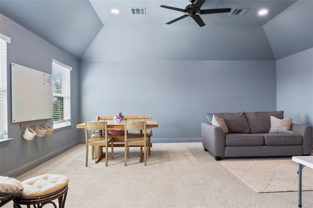 Ovilla, Texas, 75154, United States, 4 Bedrooms Bedrooms, ,4 BathroomsBathrooms,Residential,For Sale,1976541