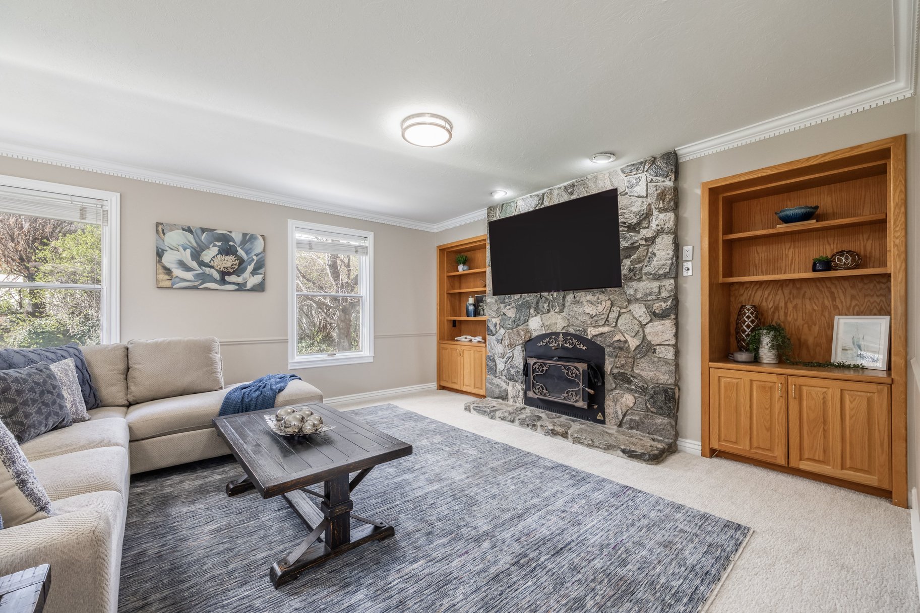  Updated Sandy Home With One of a Kind Location With Unobstructed Mountain Views - 物件實景