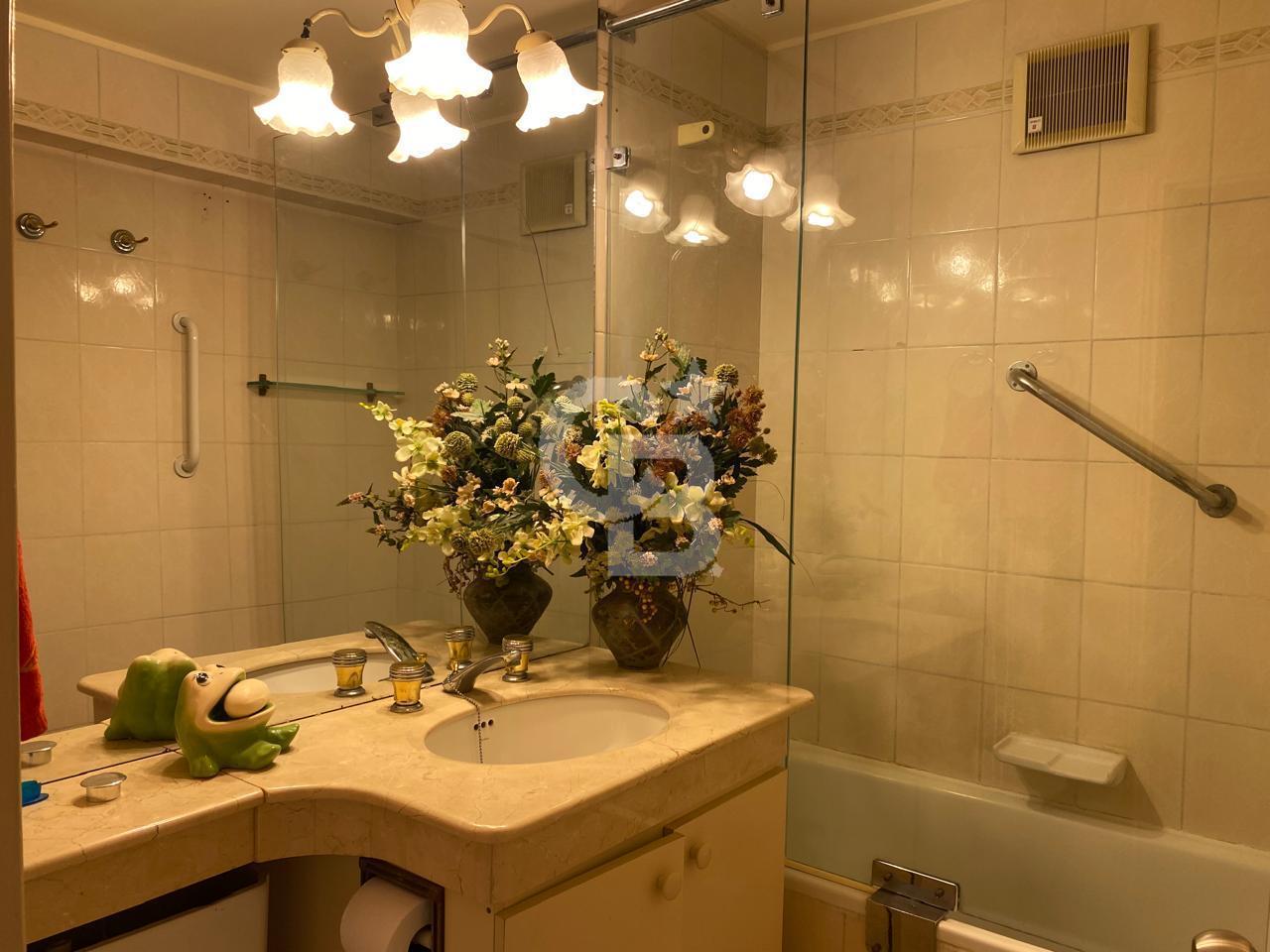 Viña Del Mar, Chile, 4 Bedrooms Bedrooms, ,3 BathroomsBathrooms,Residential,For Sale,1992124