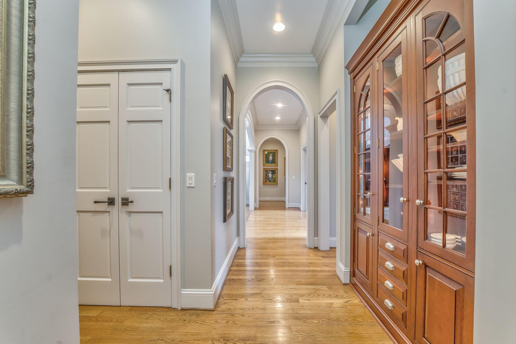 Dalton, Georgia, 30720, United States, 5 Bedrooms Bedrooms, ,7 BathroomsBathrooms,Residential,For Sale,1728707