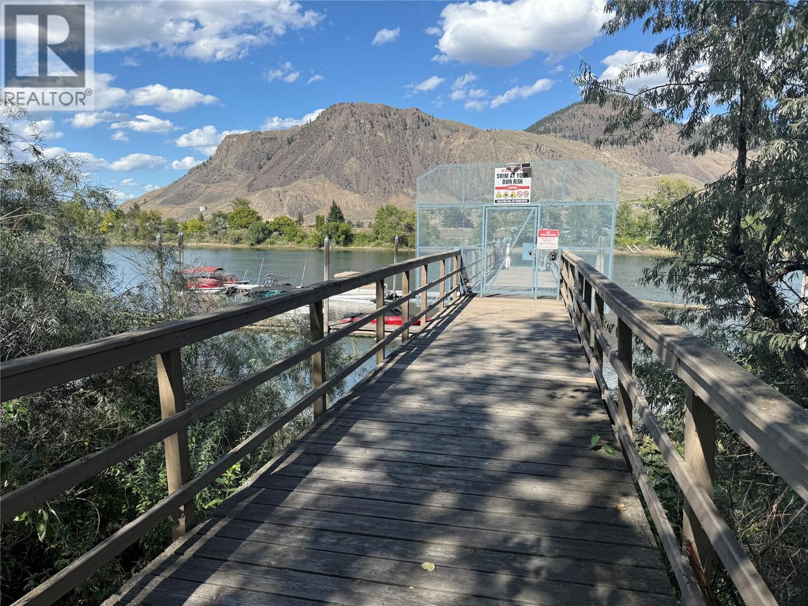 KAMLOOPS, British Columbia, V2C 1W9, CA, 3 Bedrooms Bedrooms, ,2 BathroomsBathrooms,Residential,For Sale,1949054