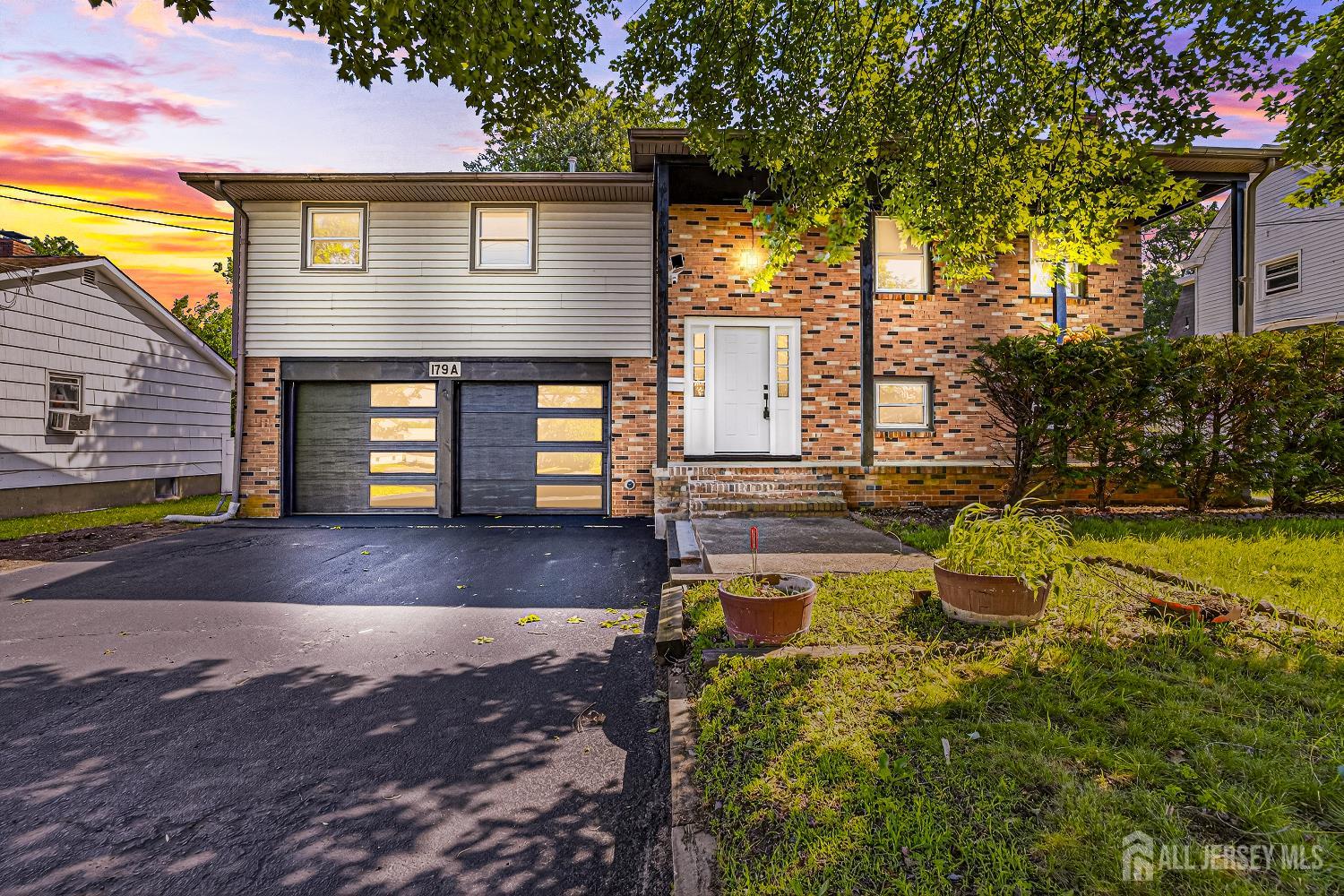 Jamesburg, New Jersey, 08831, United States, 4 Bedrooms Bedrooms, ,3 BathroomsBathrooms,Residential,For Sale,1916202