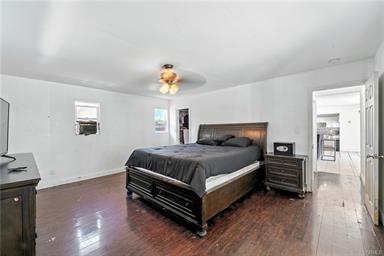 South Gate, California, 90280, United States, 2 Bedrooms Bedrooms, ,2 BathroomsBathrooms,Residential,For Sale,1904304