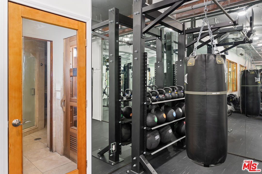 Los Angeles, California, 90024, United States, 2 Bedrooms Bedrooms, ,1 BathroomBathrooms,Residential,For Sale,1948814