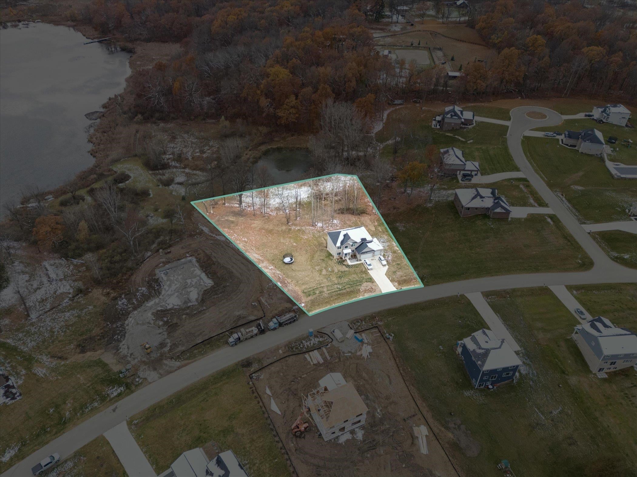 Ortonville, Michigan, 48462, United States, 5 Bedrooms Bedrooms, ,3 BathroomsBathrooms,Residential,For Sale,2008578