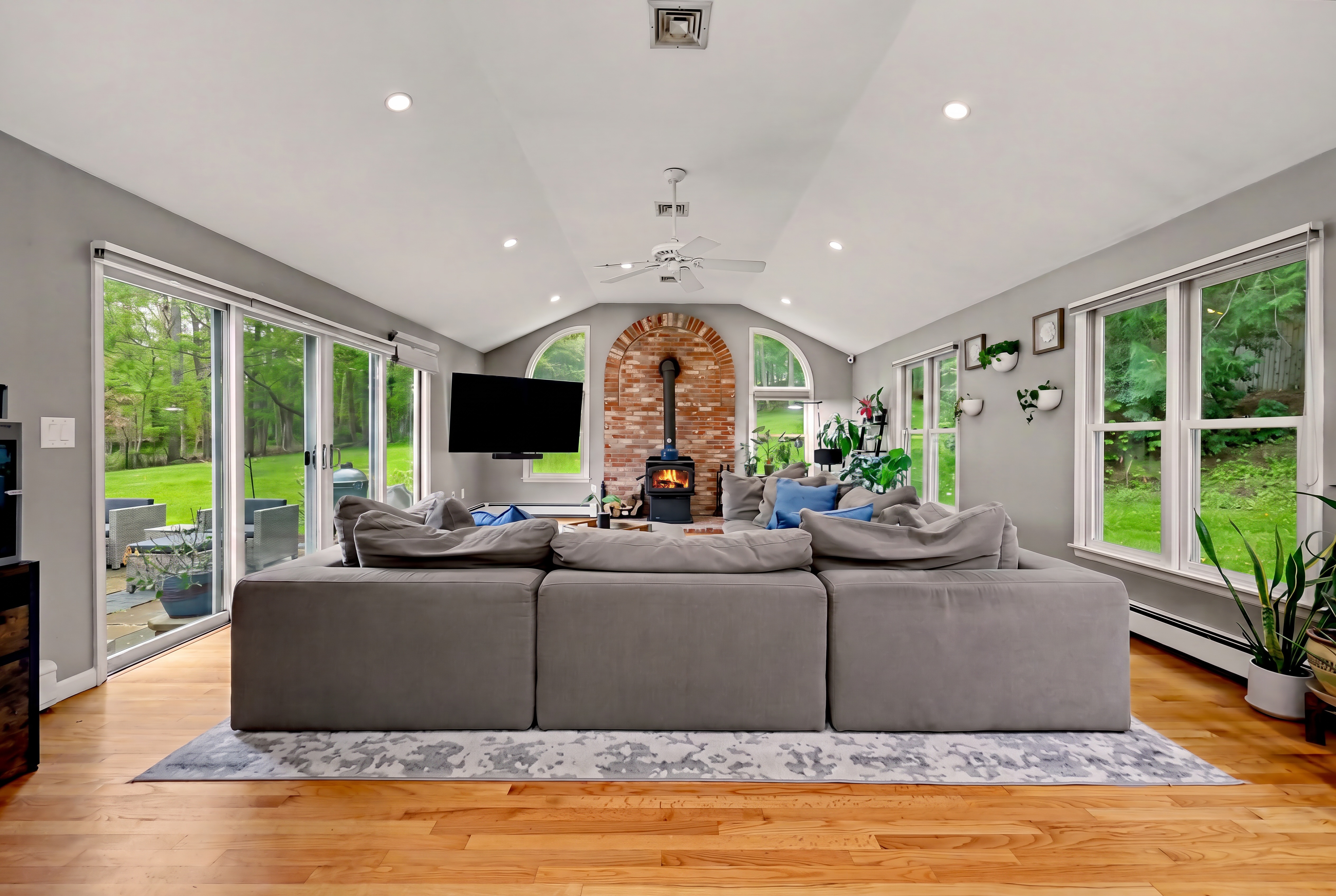  Home Sweet Home in Ridgefield, CT - 物件實景