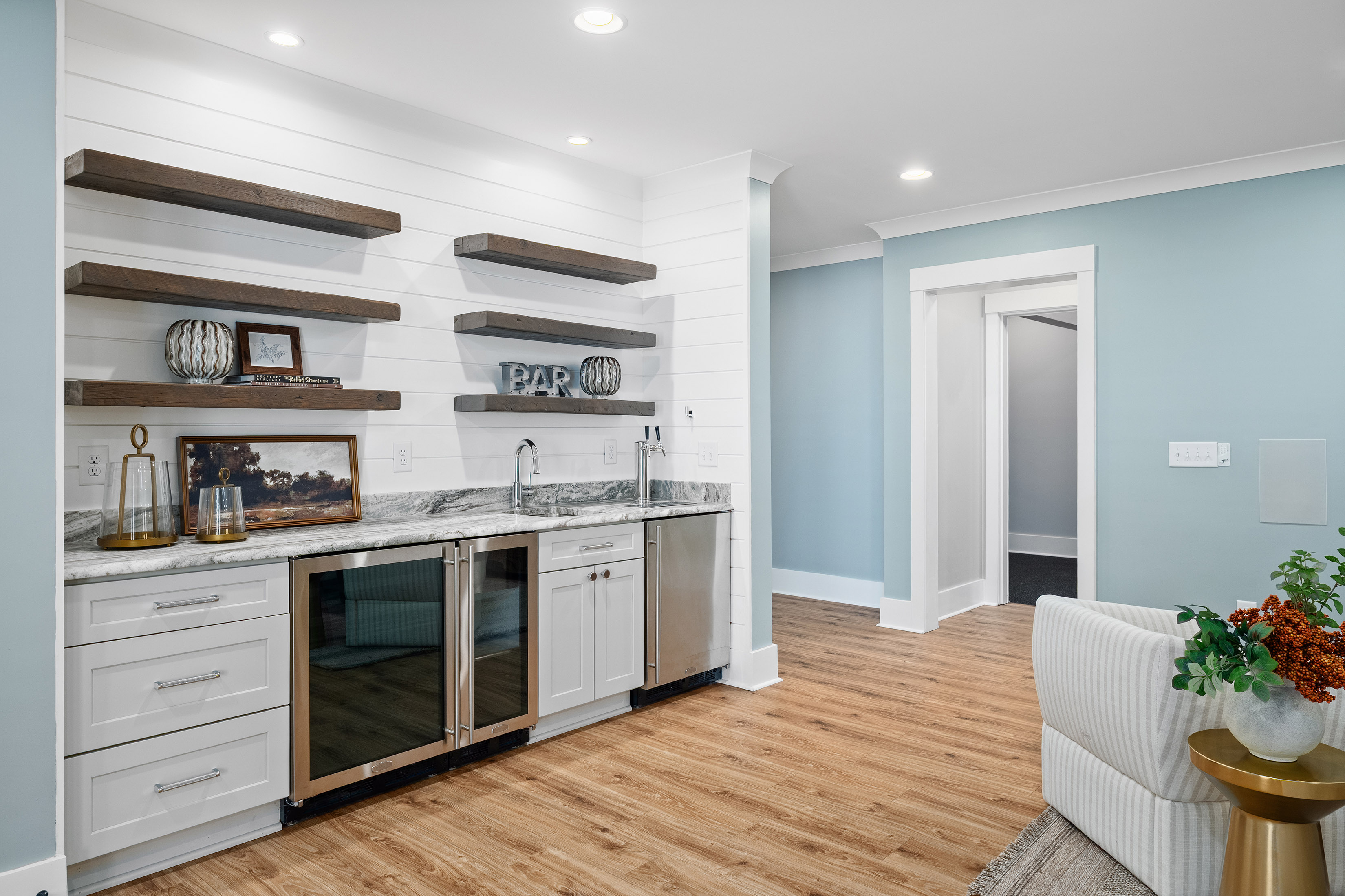  Stunning Modern Farmhouse with Luxury Finishes, Unbeatable Location, and No HOA - 物件實景