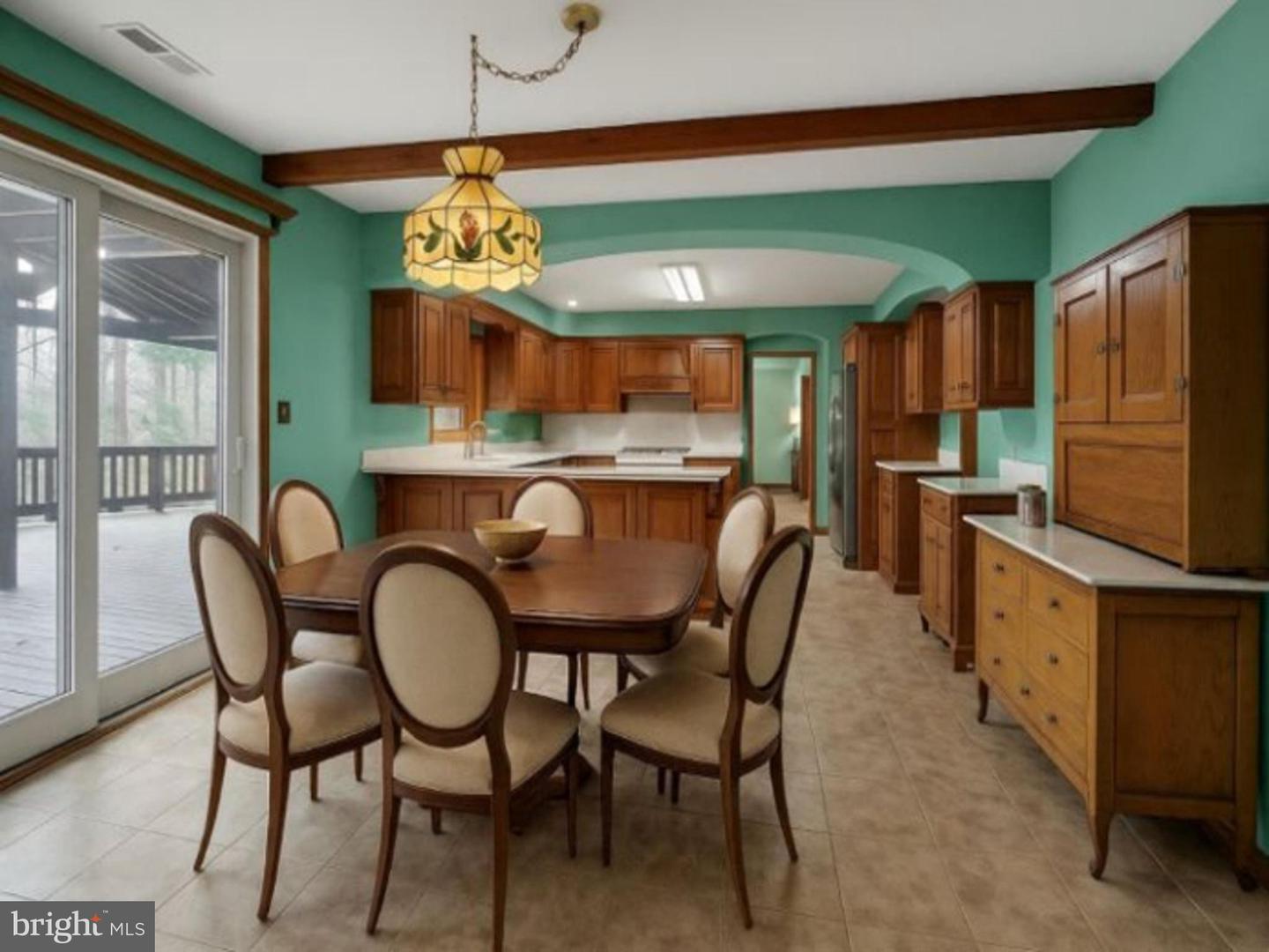 Lebanon, Pennsylvania, 17042, United States, 4 Bedrooms Bedrooms, ,3 BathroomsBathrooms,Residential,For Sale,1998150