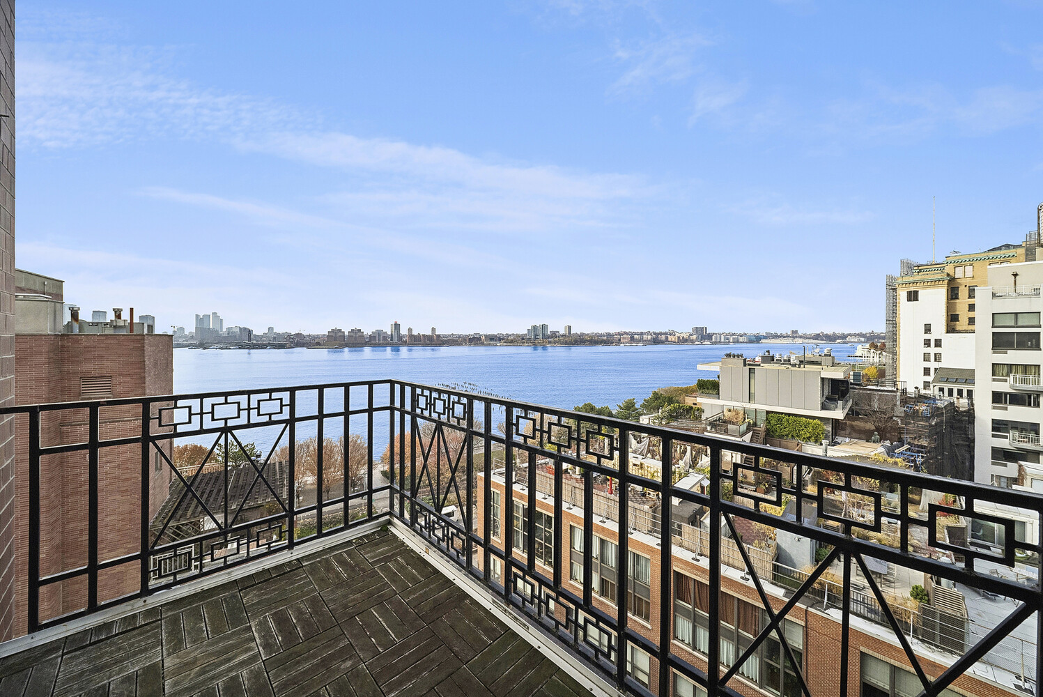 New York City, New York, 10014, United States, 2 Bedrooms Bedrooms, ,3 BathroomsBathrooms,Residential,For Sale,2000842