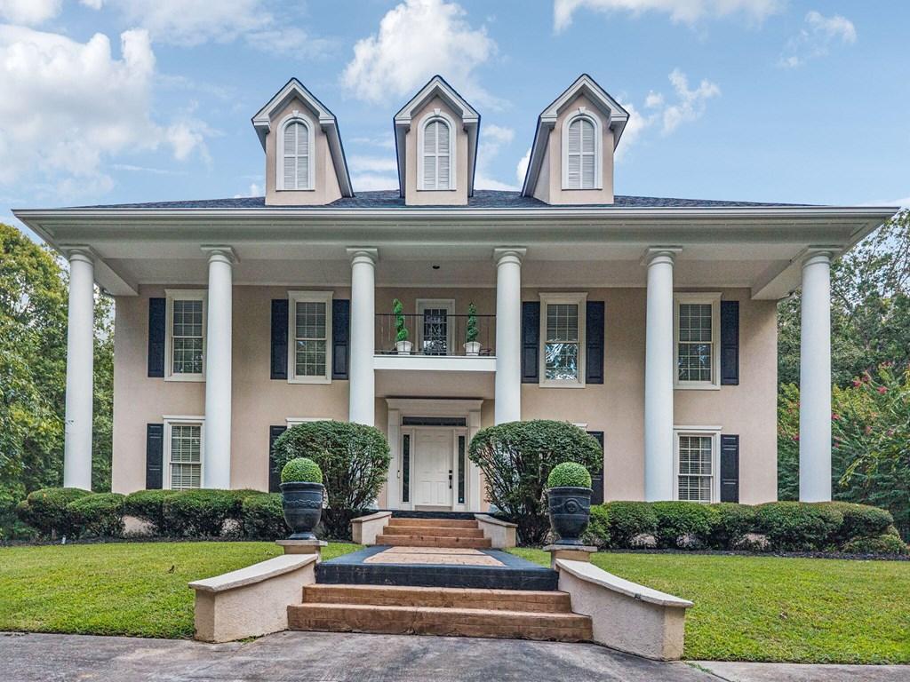 Cohutta, Georgia, 30710, United States, 4 Bedrooms Bedrooms, ,4 BathroomsBathrooms,Residential,For Sale,1950990