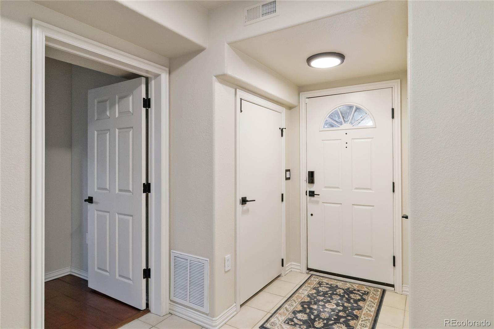 Aurora, Colorado, 80014, United States, 4 Bedrooms Bedrooms, ,Residential,For Sale,1986115