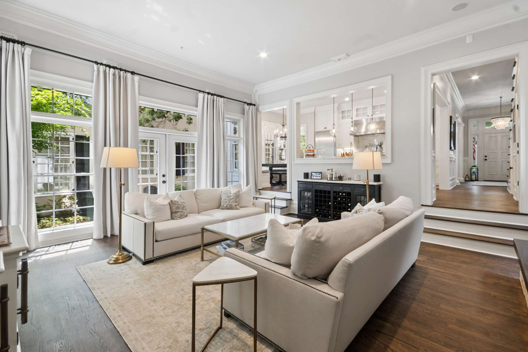  Exceptional Southern Elegance in Peachtree City