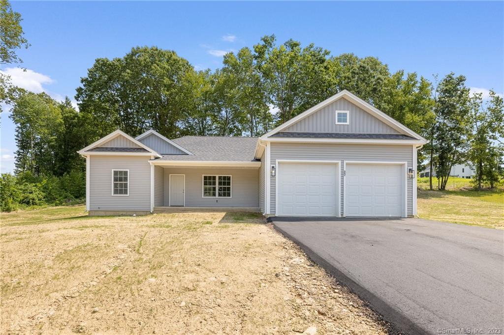 East Hampton, Connecticut, 06424, United States, 3 Bedrooms Bedrooms, ,2 BathroomsBathrooms,Residential,For Sale,1998442