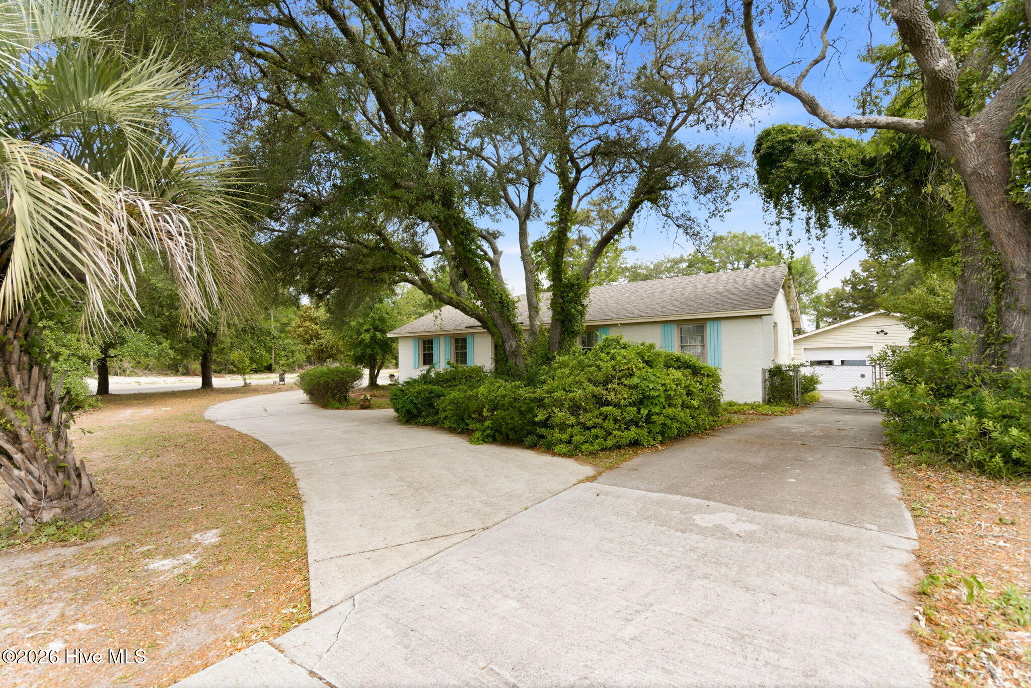 Carolina Beach, North Carolina, 28428, United States, 3 Bedrooms Bedrooms, ,2 BathroomsBathrooms,Residential,For Sale,2026131
