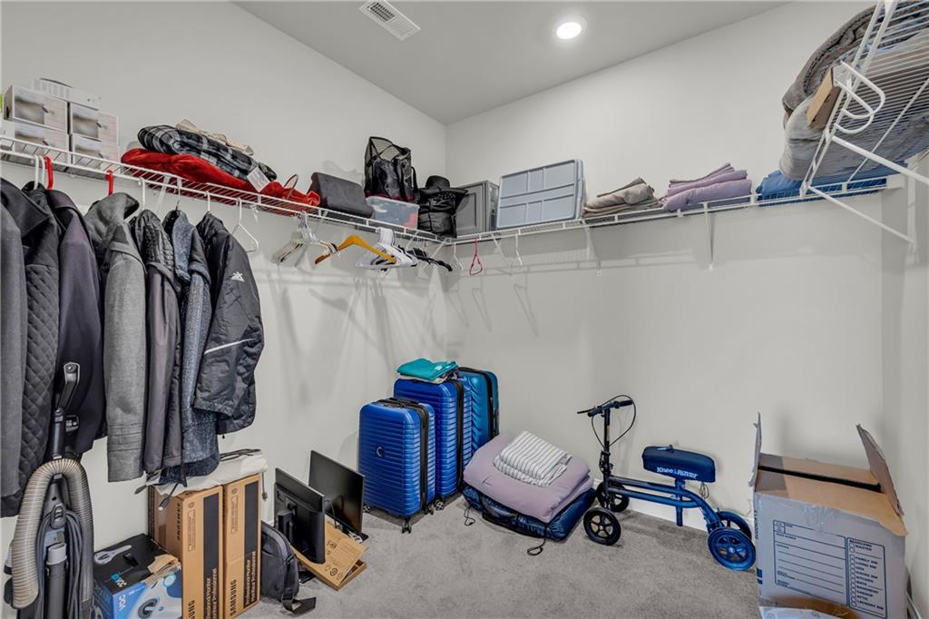 Villa Rica, Georgia, 30180, United States, 5 Bedrooms Bedrooms, ,4 BathroomsBathrooms,Residential,For Sale,1983634