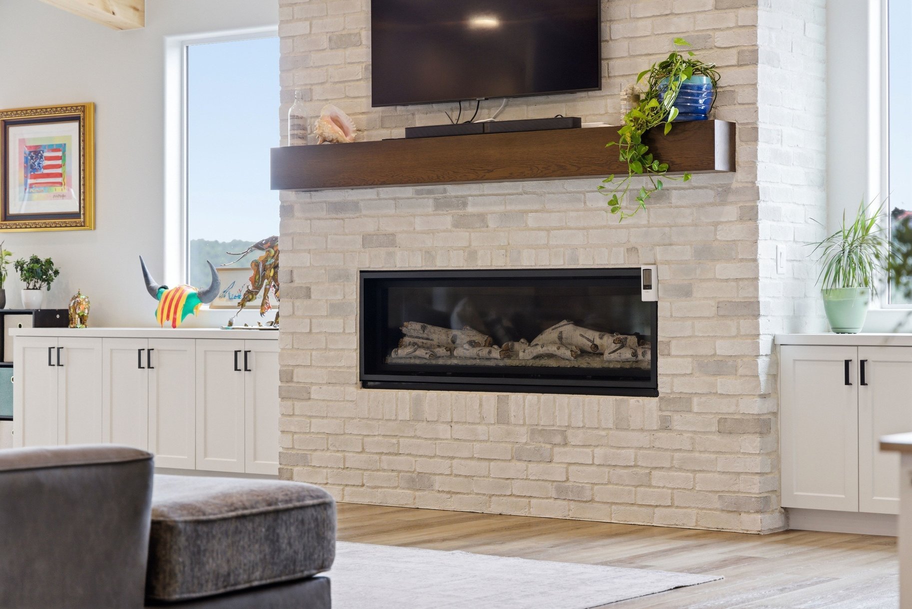  5 Acres • Two Homes In One • Horse Property With Flexible Living Options - 物件實景