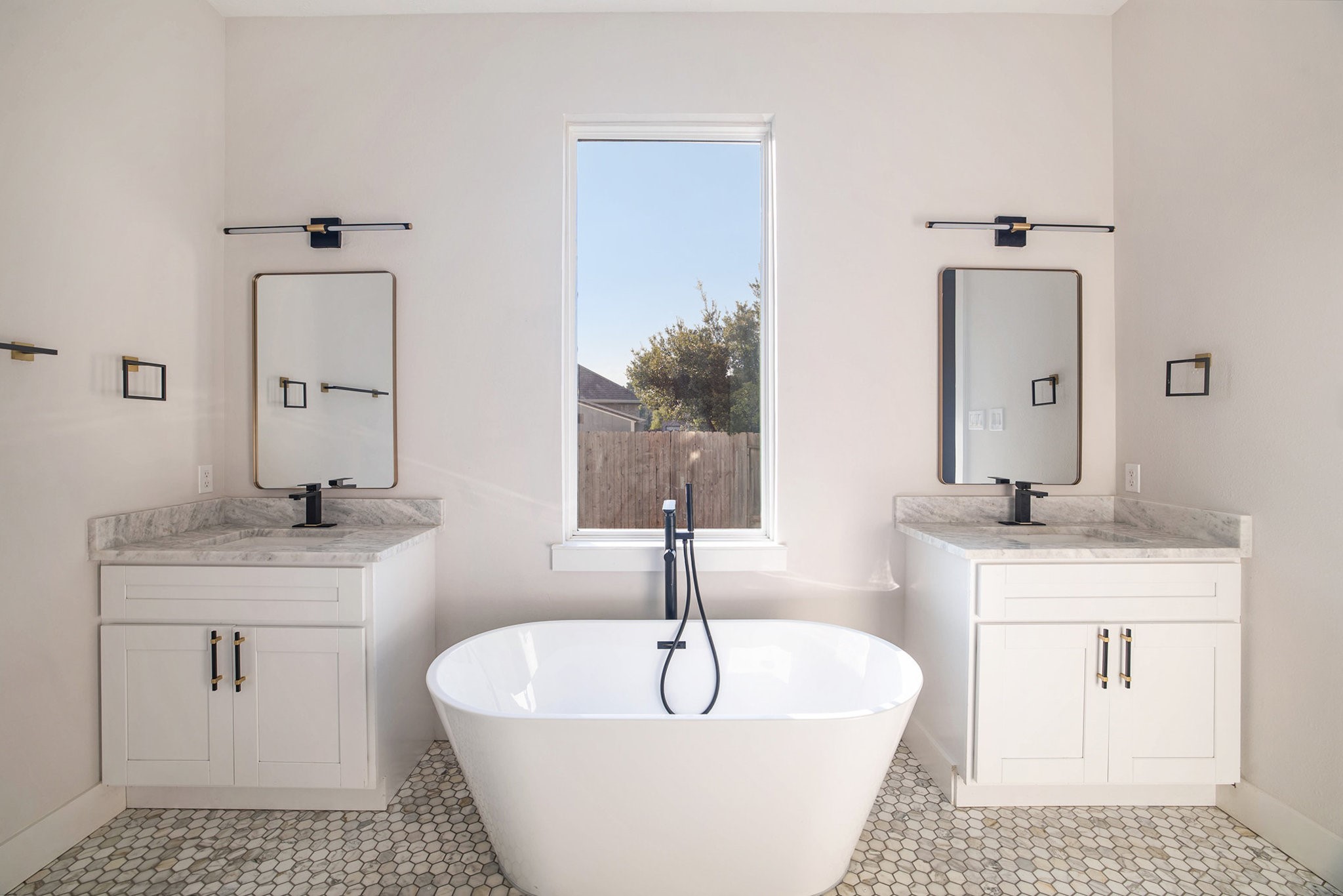 Tomball, Texas, 77375, United States, 4 Bedrooms Bedrooms, ,4 BathroomsBathrooms,Residential,For Sale,1956525