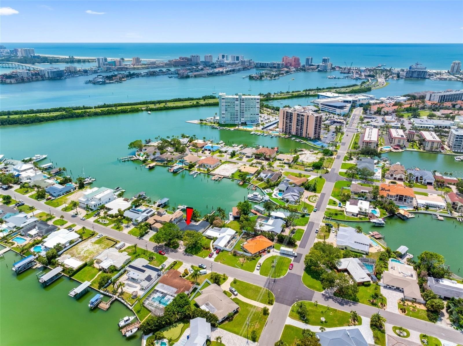 CLEARWATER BEACH, Florida, 33767, United States, 3 Bedrooms Bedrooms, ,3 BathroomsBathrooms,Residential,For Sale,1979132