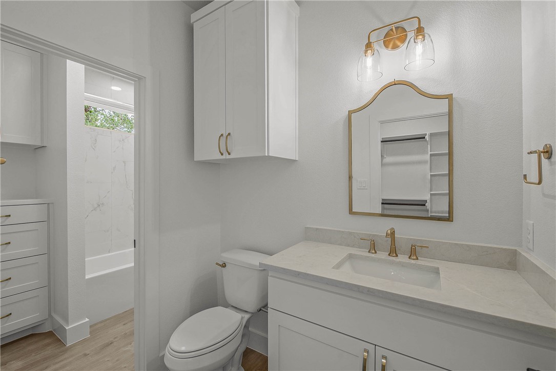 Franklin, Texas, 77856, United States, 4 Bedrooms Bedrooms, ,4 BathroomsBathrooms,Residential,For Sale,1982097