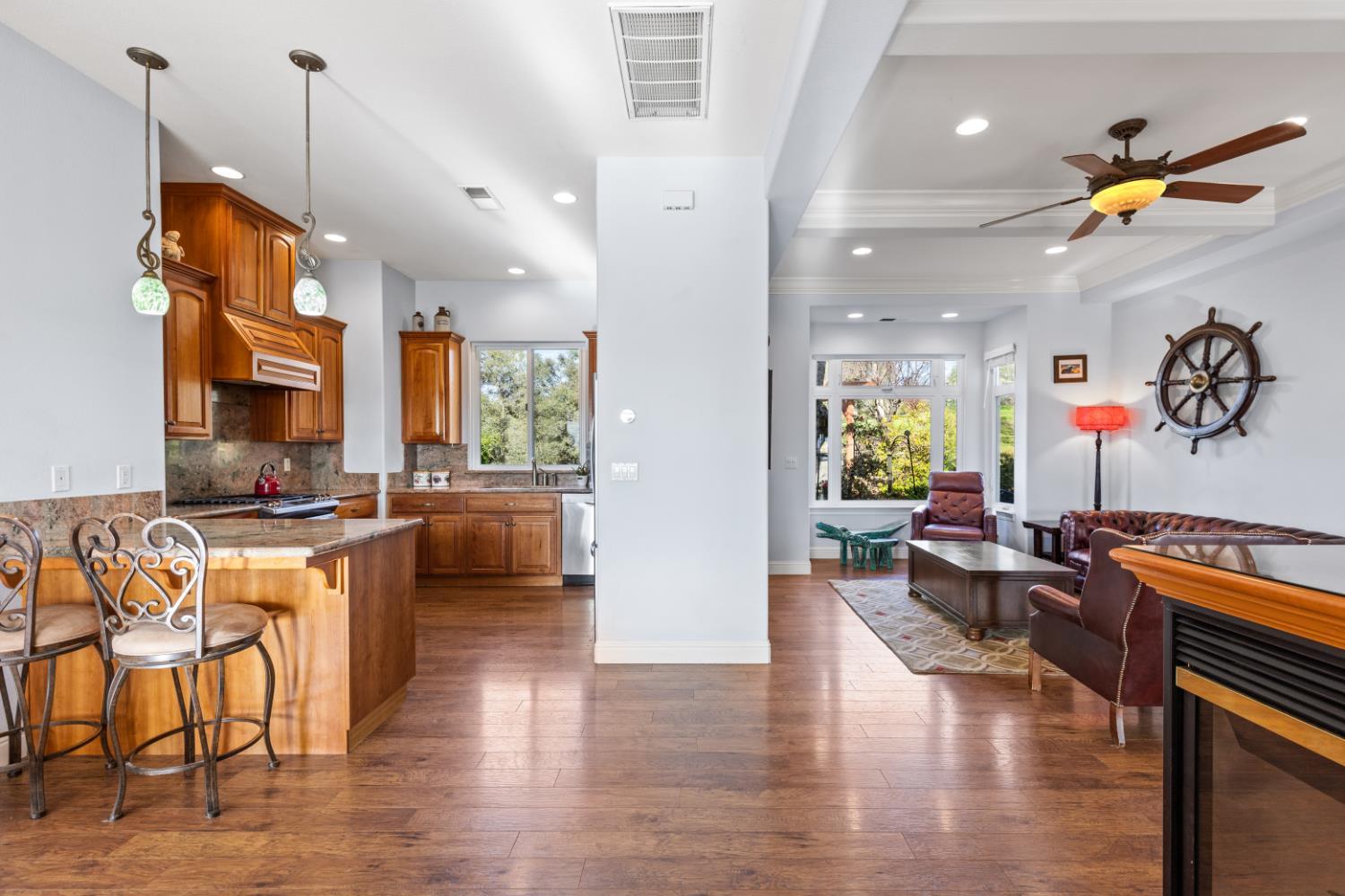 Lincoln, California, 95648, United States, 3 Bedrooms Bedrooms, ,3 BathroomsBathrooms,Residential,For Sale,2008573