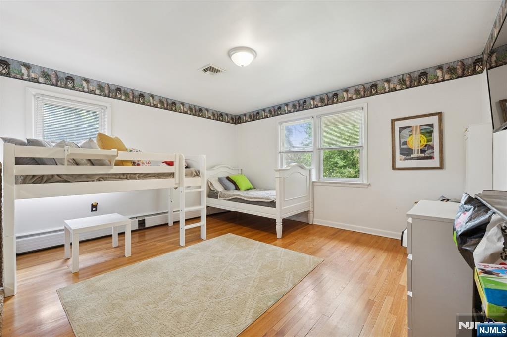 Hillsdale, New Jersey, 07642, United States, 5 Bedrooms Bedrooms, ,3 BathroomsBathrooms,Residential,For Sale,1885332