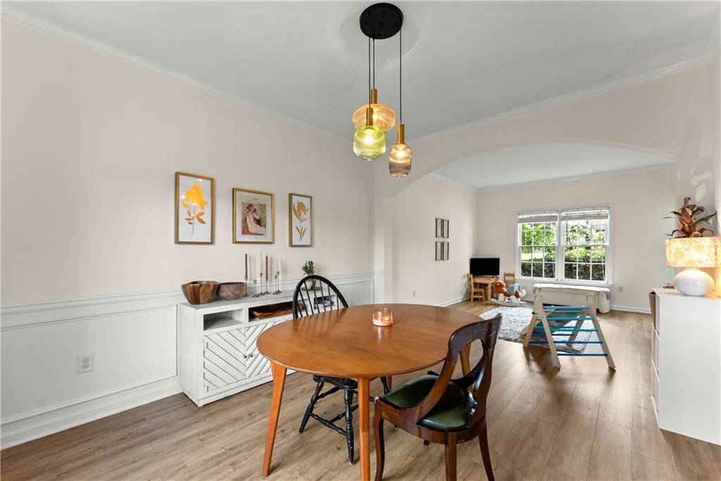 Gainesville, Georgia, 30506, United States, 4 Bedrooms Bedrooms, ,3 BathroomsBathrooms,Residential,For Sale,1977556