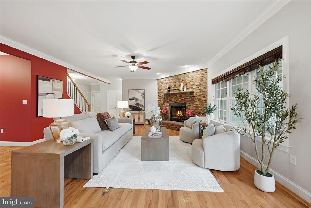 Winchester, Virginia, 22602, United States, 6 Bedrooms Bedrooms, ,5 BathroomsBathrooms,Residential,For Sale,2032756