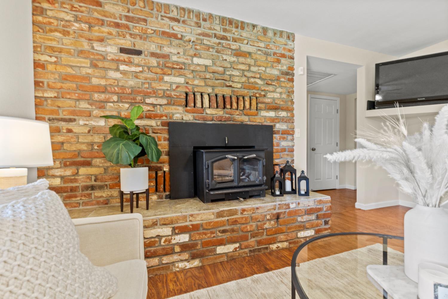 Lincoln, California, 95648, United States, 3 Bedrooms Bedrooms, ,2 BathroomsBathrooms,Residential,For Sale,1904345