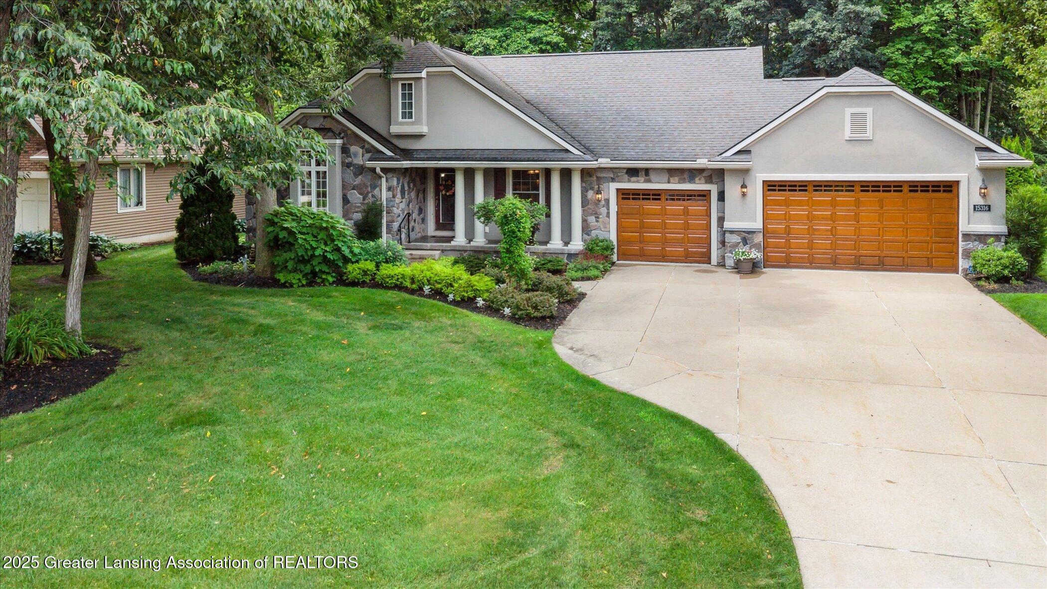 Bath, Michigan, 48808, United States, 4 Bedrooms Bedrooms, ,3 BathroomsBathrooms,Residential,For Sale,1890488