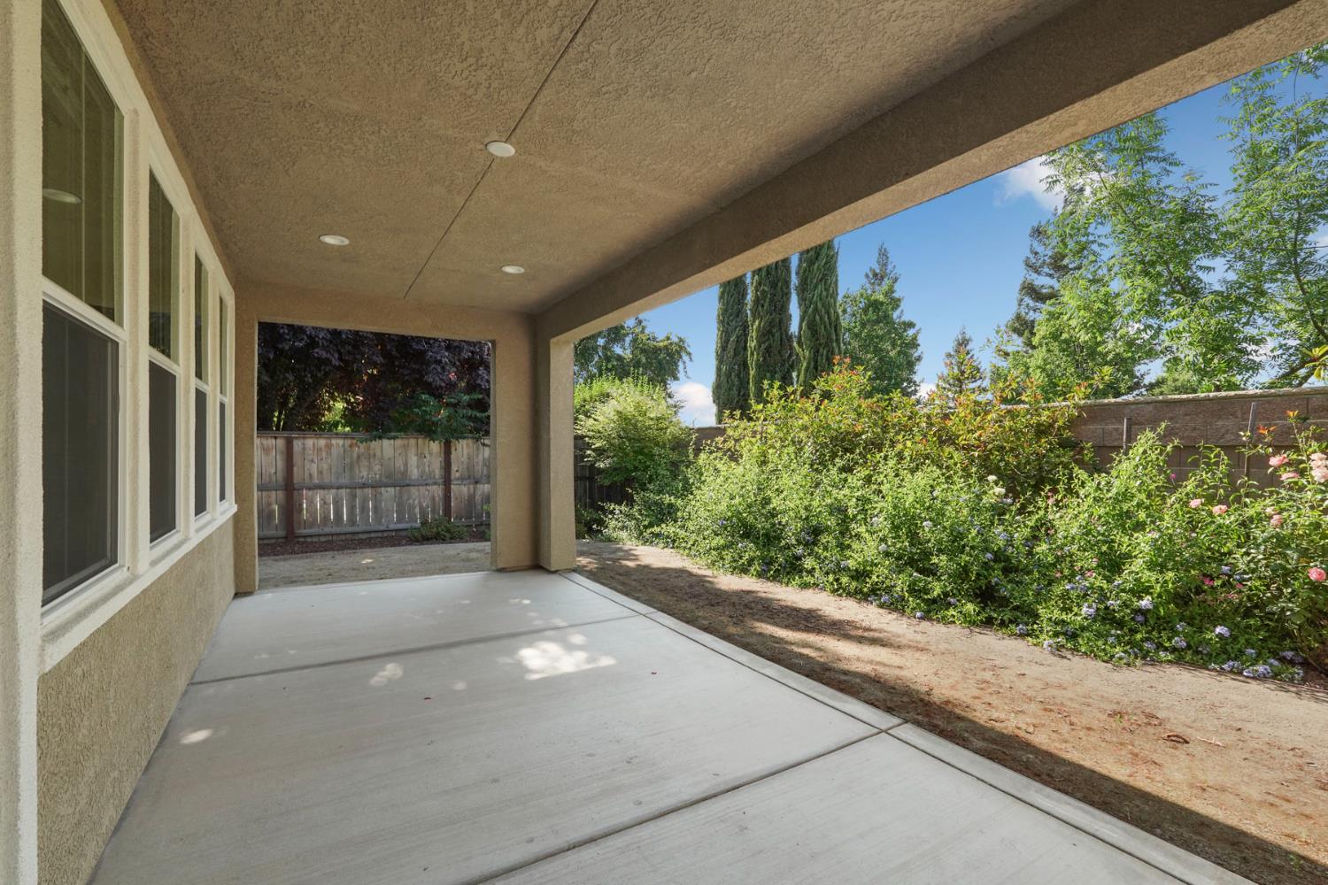Lodi, California, 95242, United States, 2 Bedrooms Bedrooms, ,3 BathroomsBathrooms,Residential,For Sale,1848550