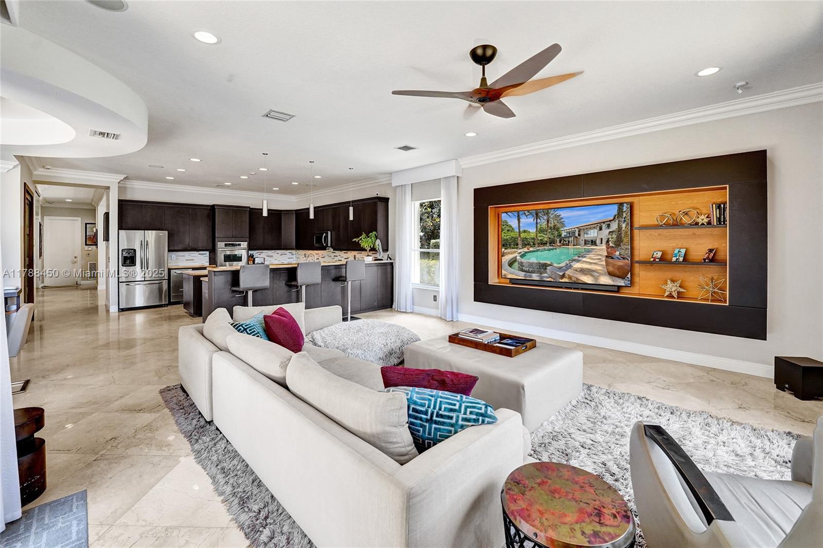 Davie, Florida, 33330, United States, 6 Bedrooms Bedrooms, ,6 BathroomsBathrooms,Residential,For Sale,1908596