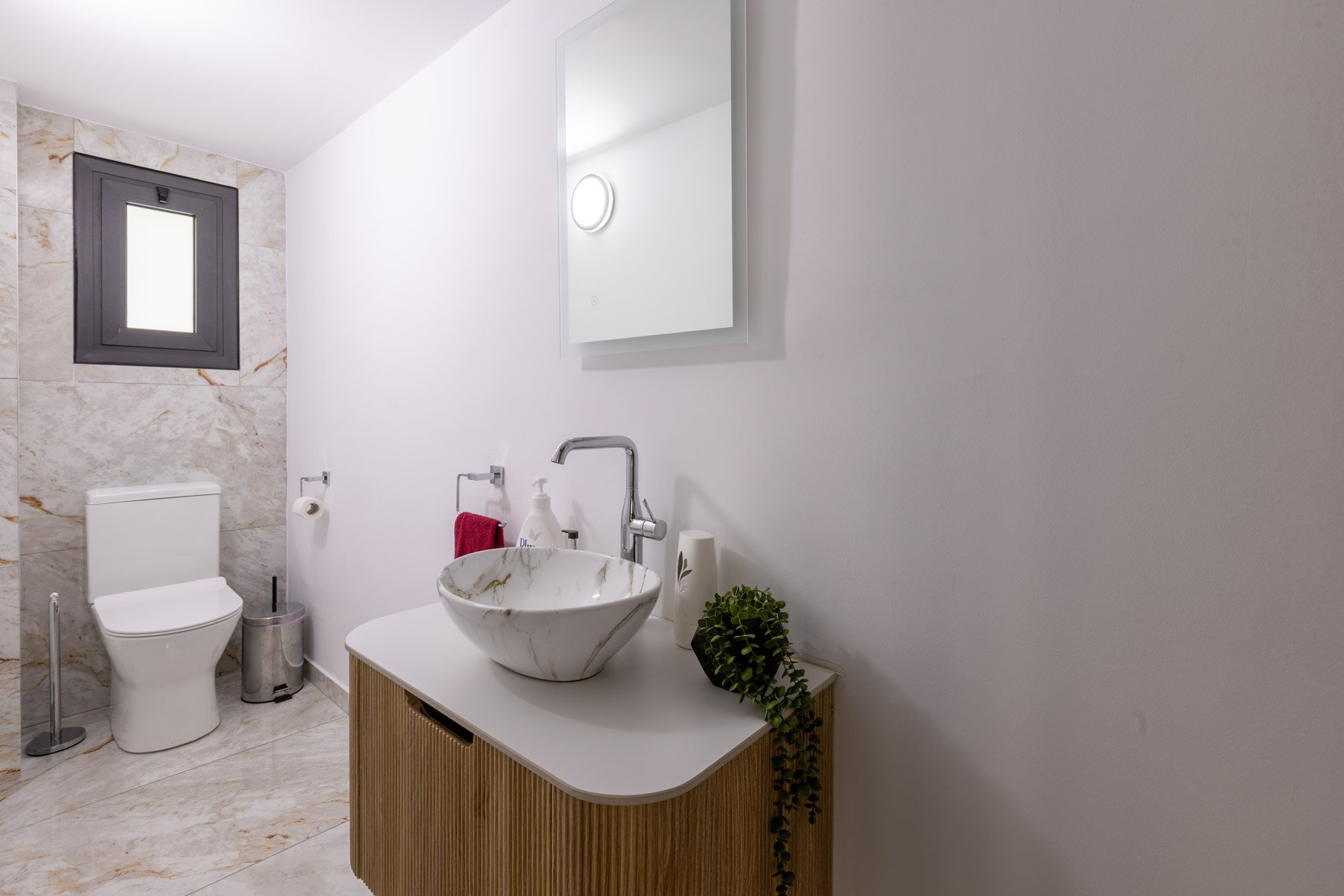  Charming Larnaca Villa - Four-Bedroom Contemporary Mediterranean Home - 物件實景