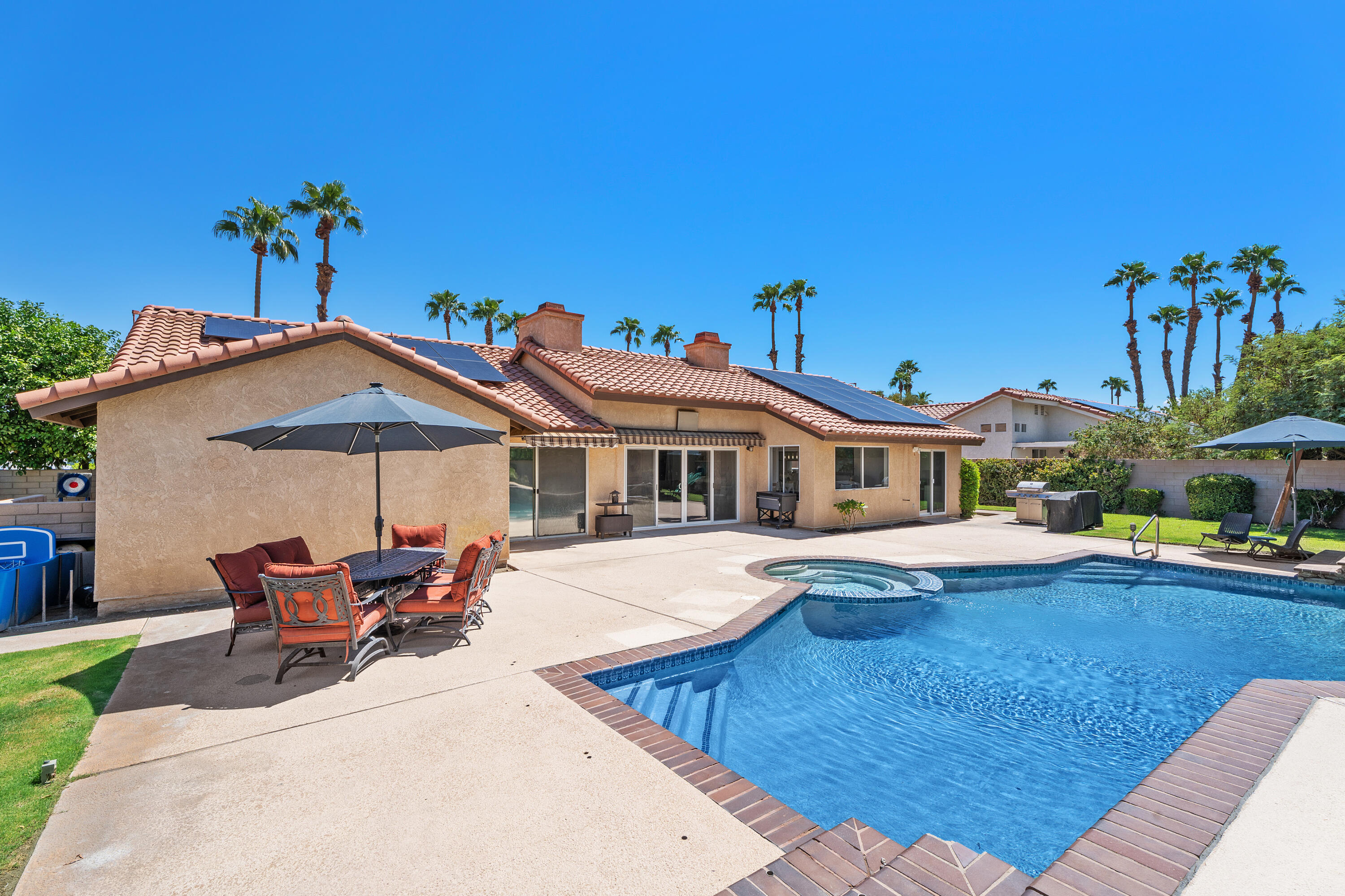 Palm Desert, California, 92211, United States, 4 Bedrooms Bedrooms, ,3 BathroomsBathrooms,Residential,For Sale,1938819