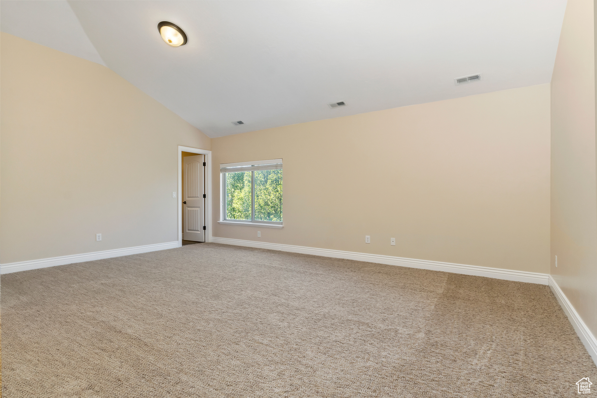 Salt Lake City, Utah, 84109, United States, 4 Bedrooms Bedrooms, ,3 BathroomsBathrooms,Residential,For Sale,1999882