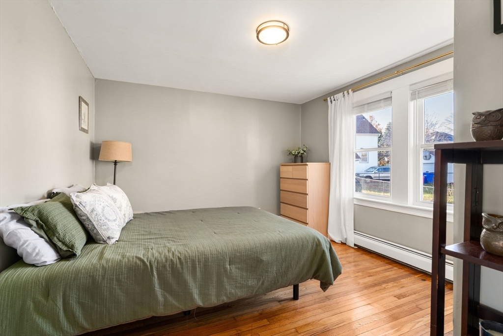 Maynard, Massachusetts, 01754, United States, 3 Bedrooms Bedrooms, ,2 BathroomsBathrooms,Residential,For Sale,1994472