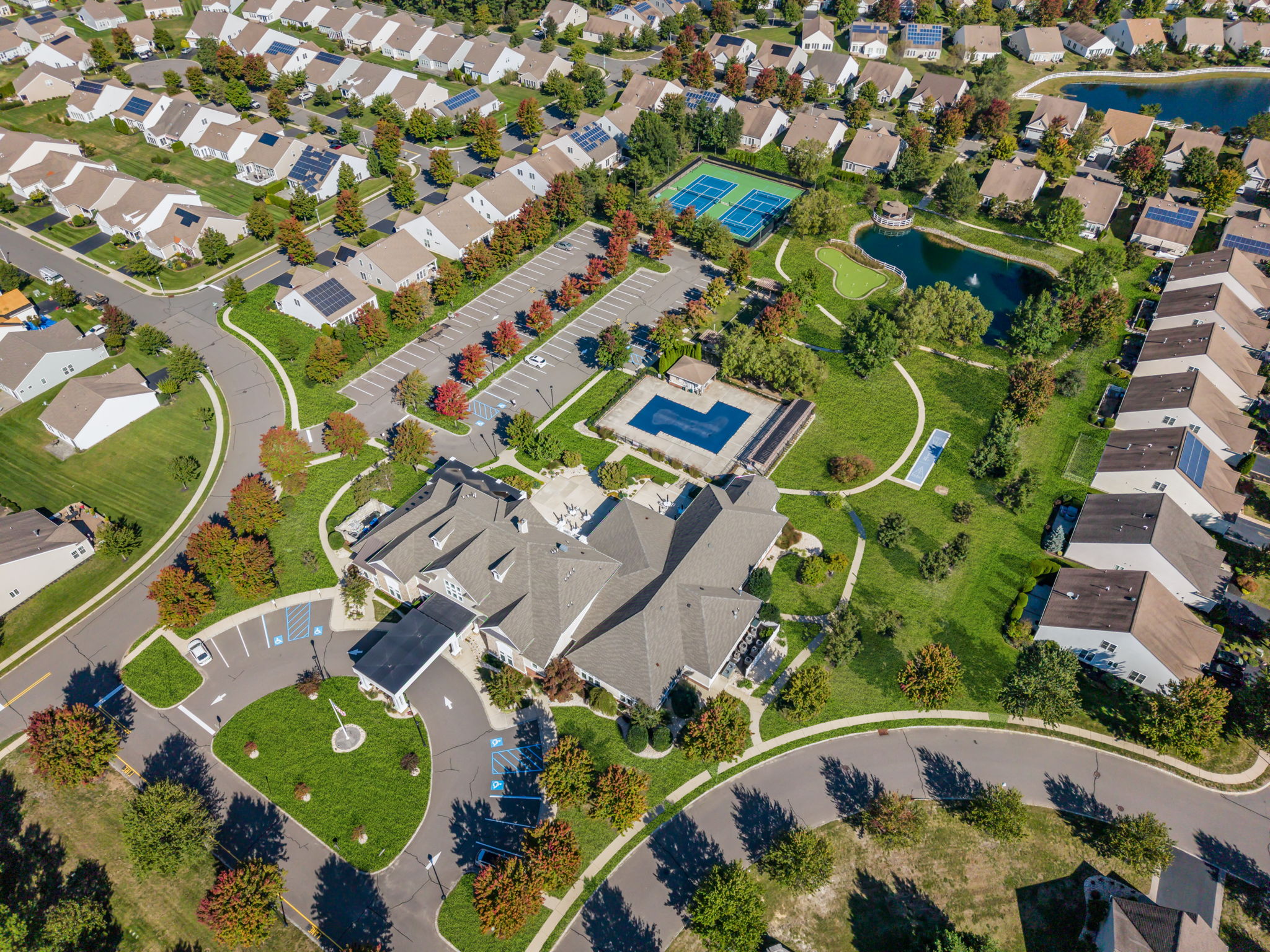  Lovely Reston Model in River Point - 物件實景