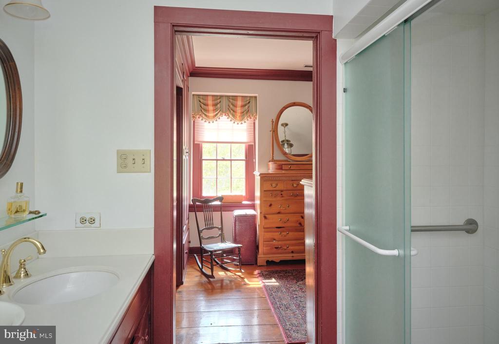 Newtown, Pennsylvania, 18940, United States, 4 Bedrooms Bedrooms, ,4 BathroomsBathrooms,Residential,For Sale,1995554