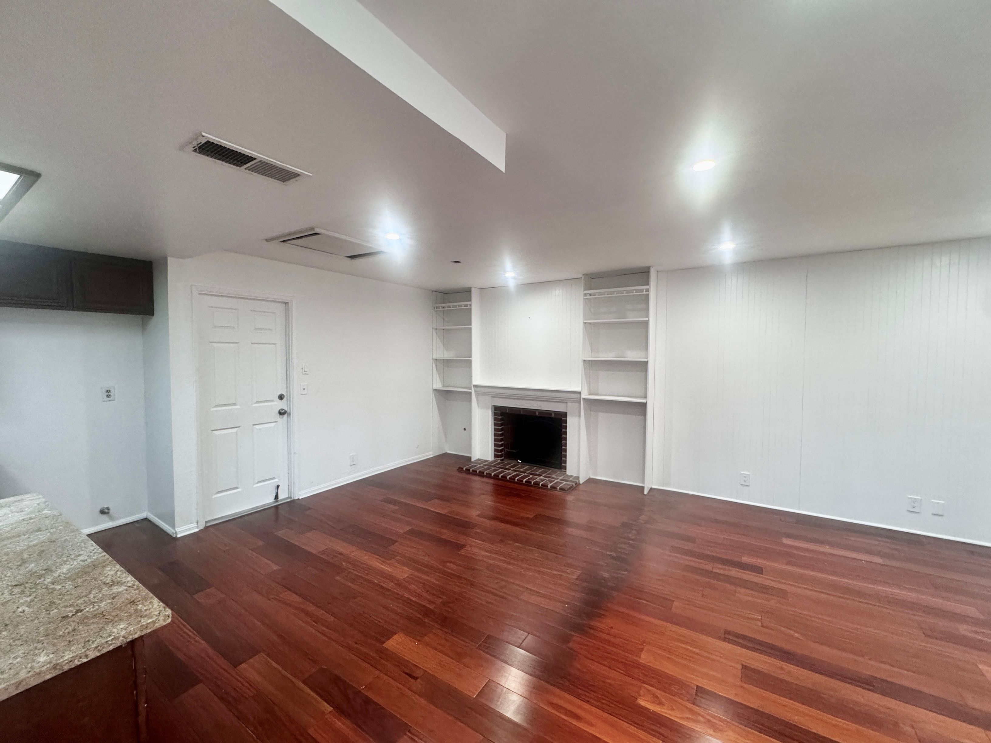  201 South Brookside Court, Anaheim, CA 92808 - 物件實景